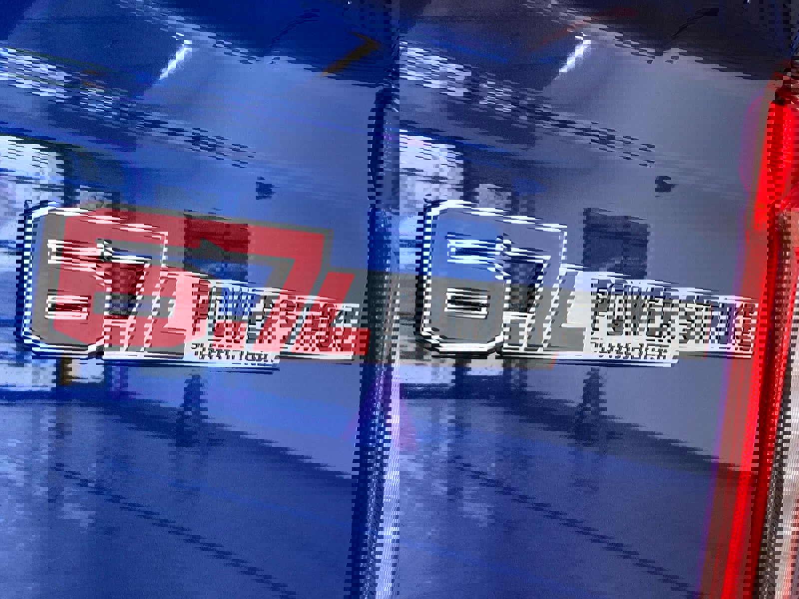 New 2026 Ford F250 Lariat w/ Black Appearance Package image 8