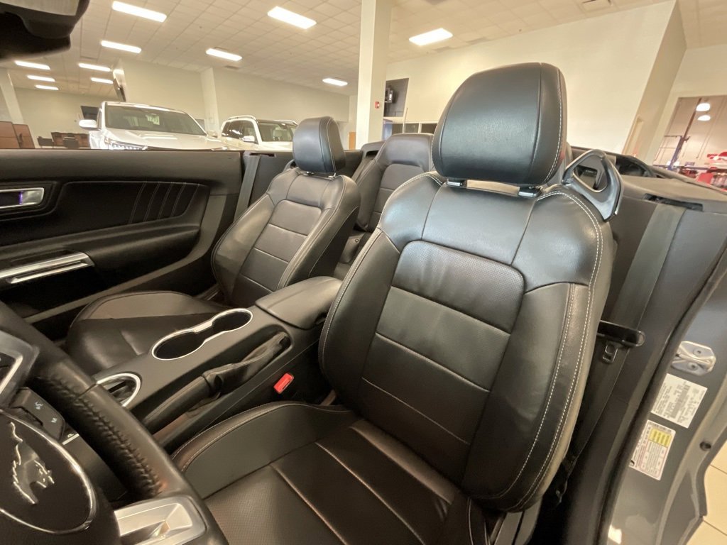 Used 2021 Ford Mustang Premium image 10