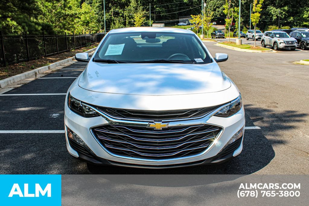 Used 2024 Chevrolet Malibu LT FWD image 9