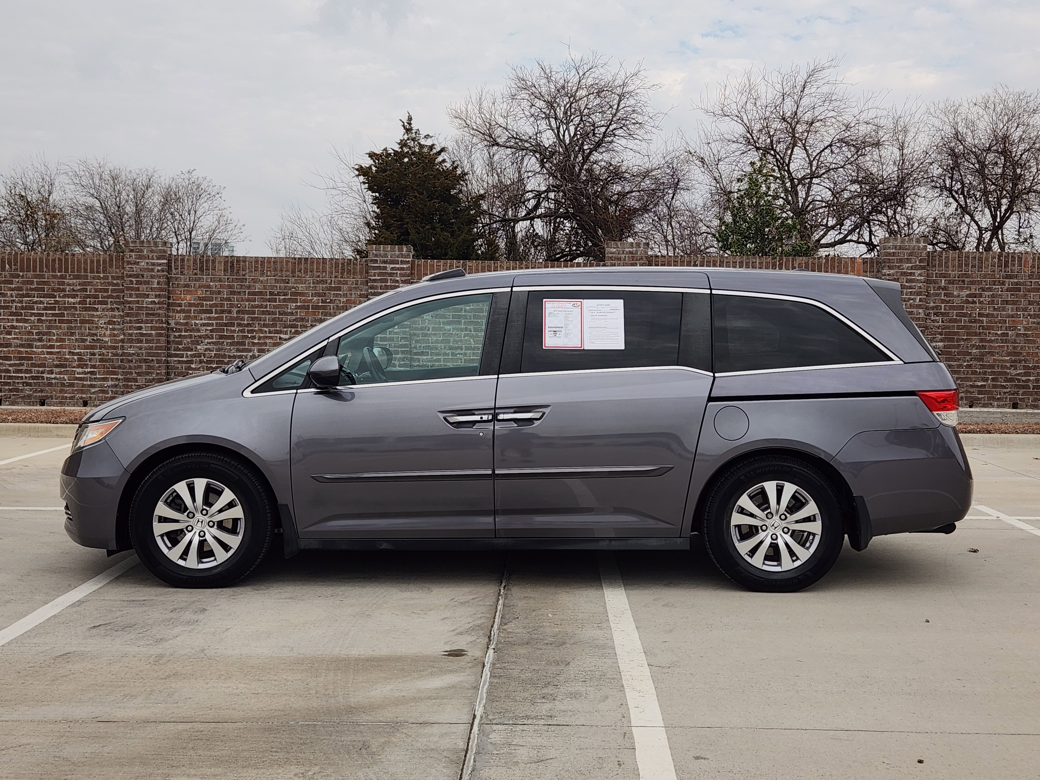 Used 2015 Honda Odyssey EX-L image 5