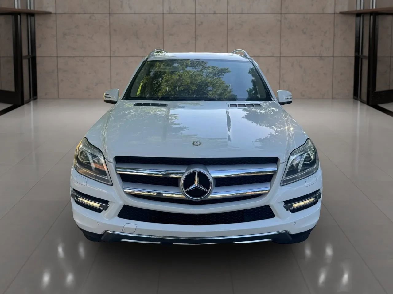 Used 2016 Mercedes-Benz GL 450 4MATIC image 9