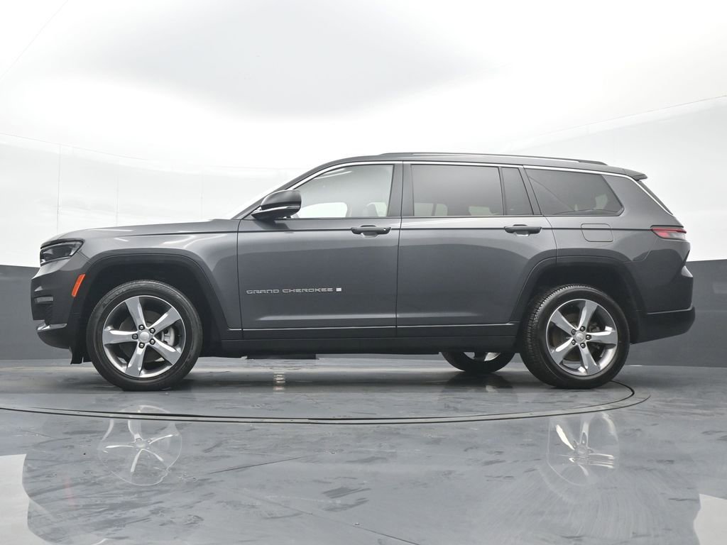 Used 2022 Jeep Grand Cherokee L Limited image 17