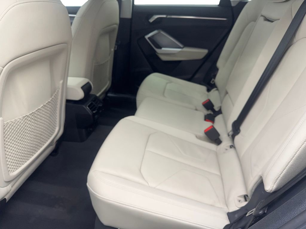 Used 2022 Audi Q3 2.0T Premium w/ Convenience Package image 34