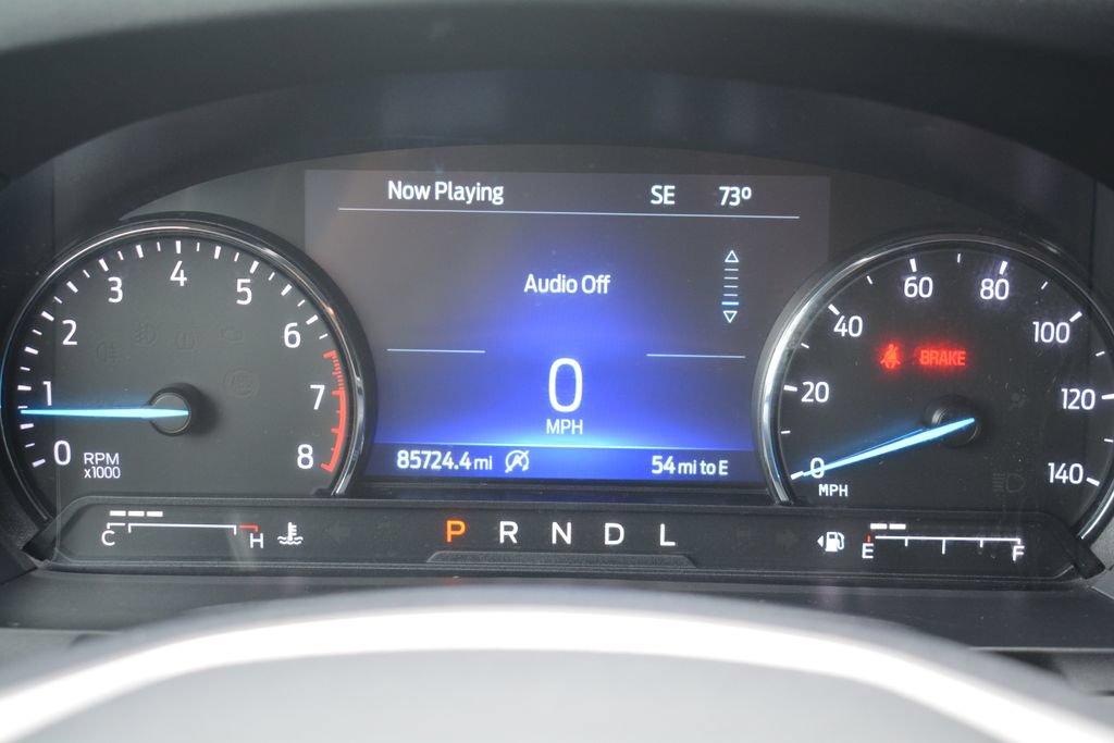 Used 2022 Ford Explorer XLT AWD/4WD image 12