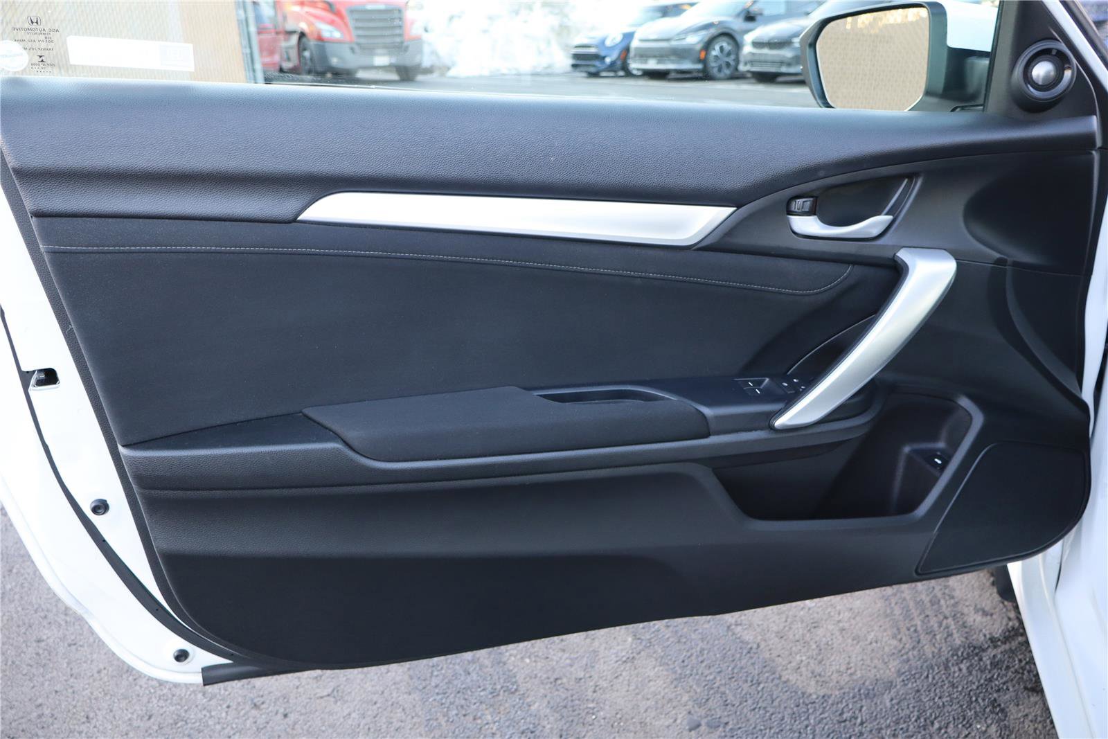 Used 2019 Honda Civic EX image 13