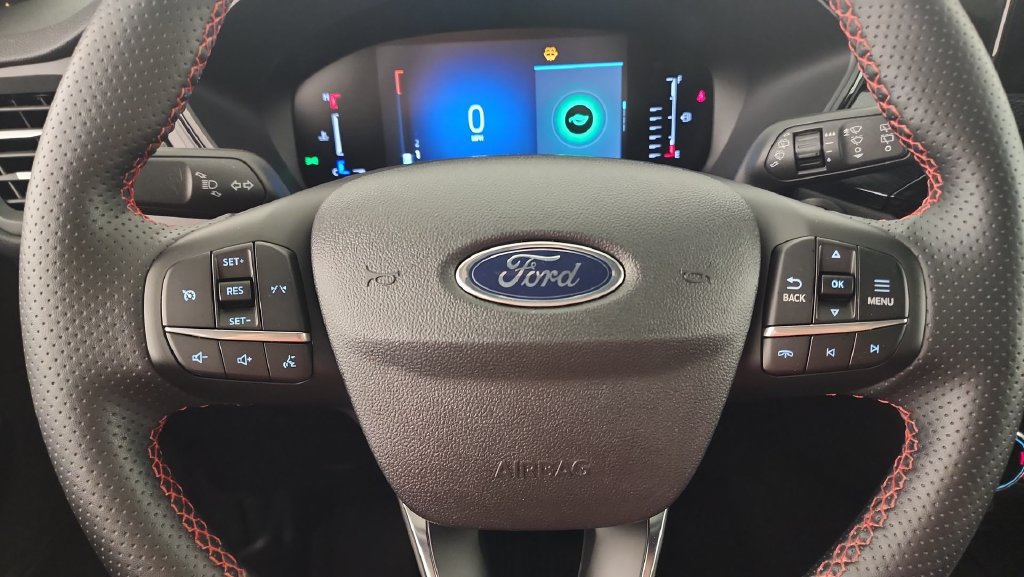 Certified 2024 Ford Escape ST-Line AWD/4WD image 13