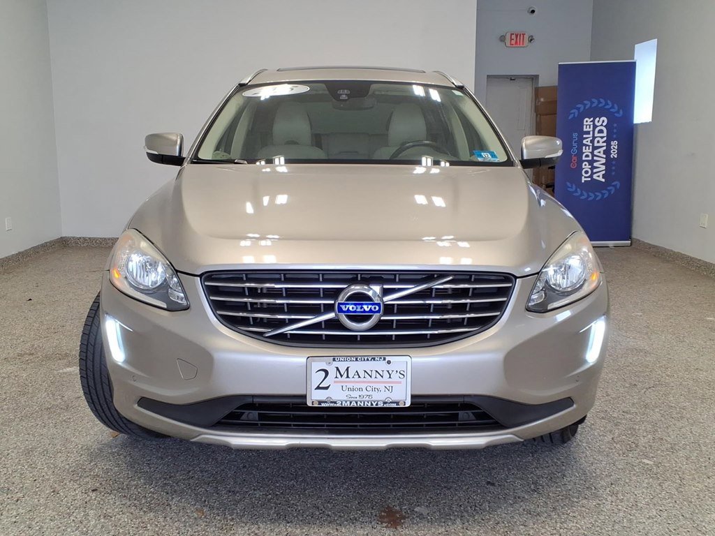 Used 2015 Volvo XC60 T5 image 2