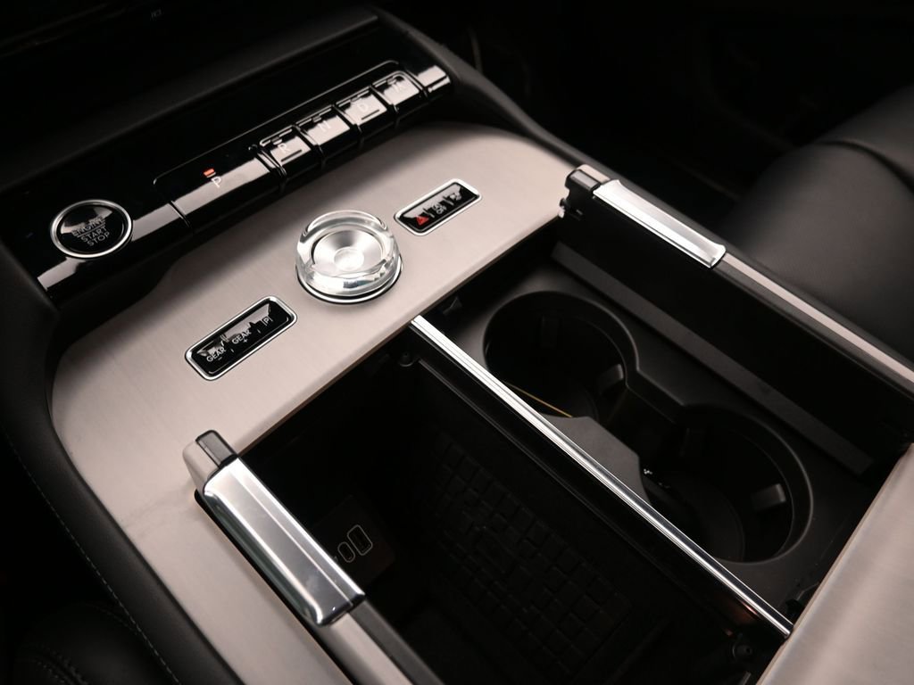 New 2026 Lincoln Navigator L Reserve w/ Jet Appearance Package image 19