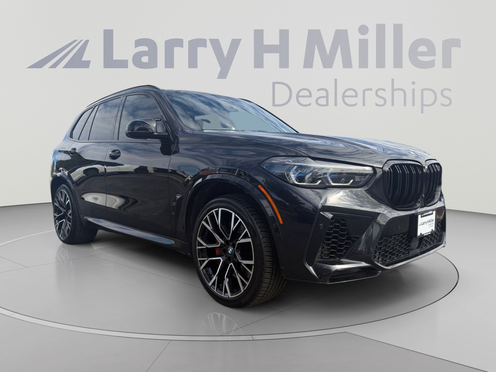 Used 2022 BMW X5 M w/ Competition Package 2 AWD/4WD image 7