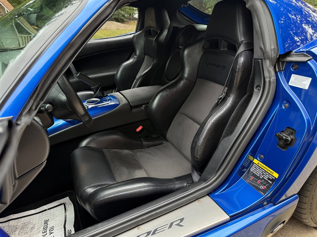 Used 2006 Dodge Viper SRT-10 image 53