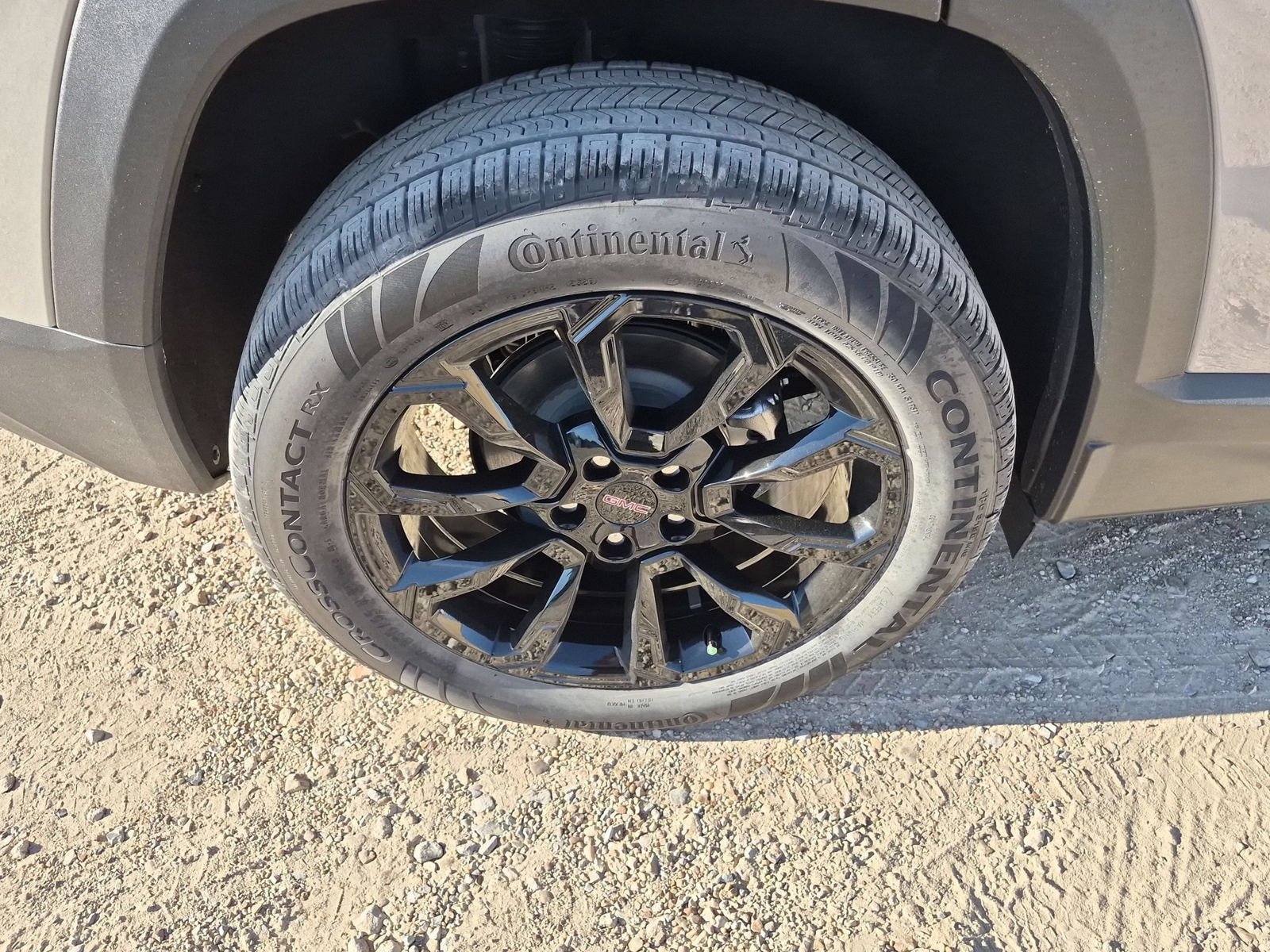 New 2027 GMC Terrain Elevation w/ Elevation Premium Package AWD/4WD image 31