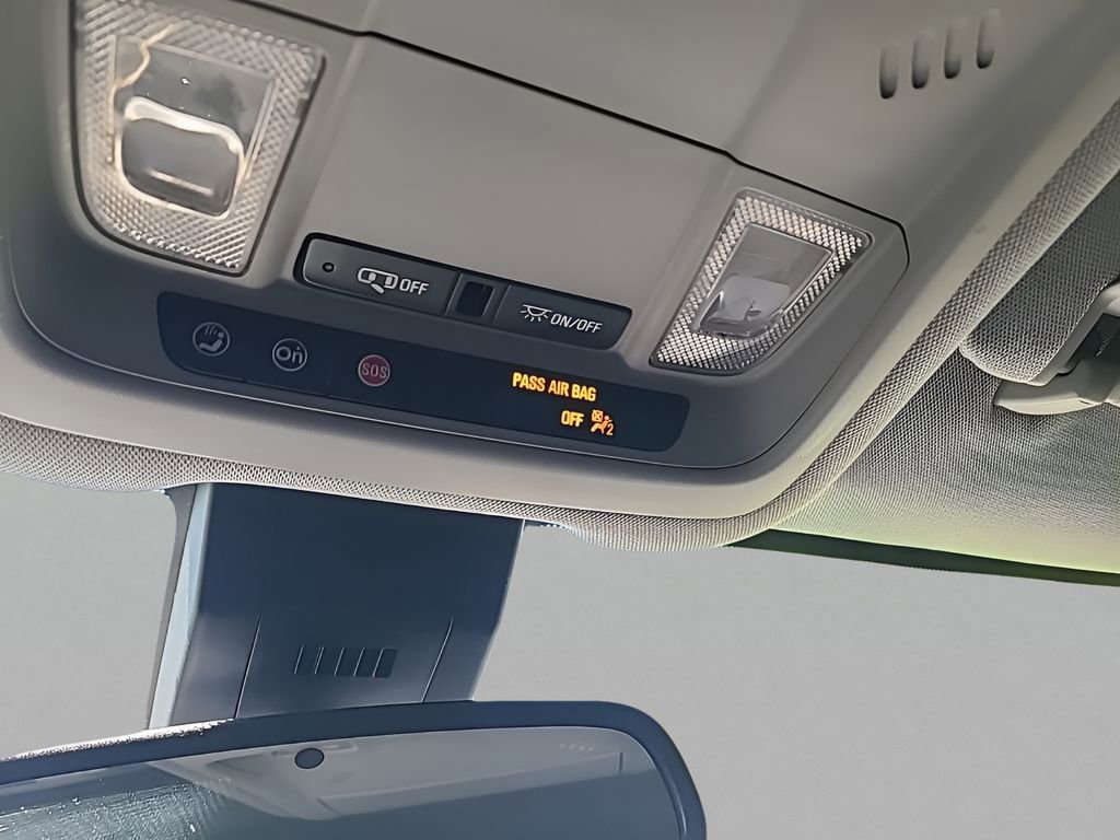 Used 2020 GMC Terrain SLE image 26