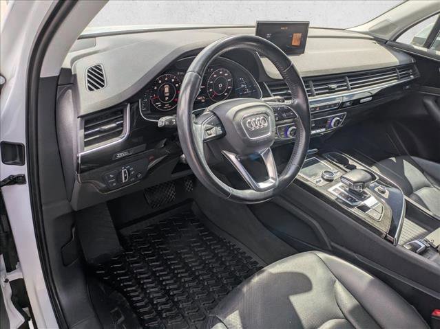 Used 2017 Audi Q7 3.0T Premium Plus image 9