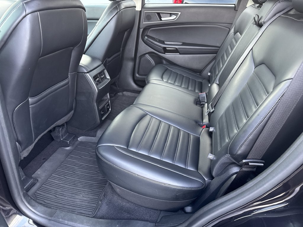 Used 2024 Ford Edge SEL w/ Convenience Package AWD/4WD image 14