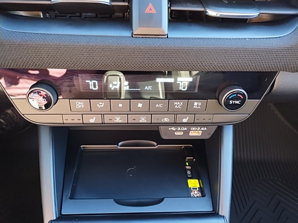 Used 2026 Subaru Outback Premium AWD/4WD image 22