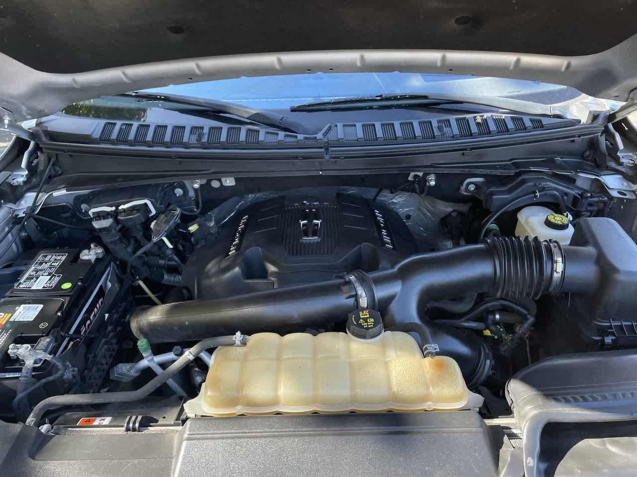 Used 2019 Lincoln Navigator Reserve AWD/4WD image 37