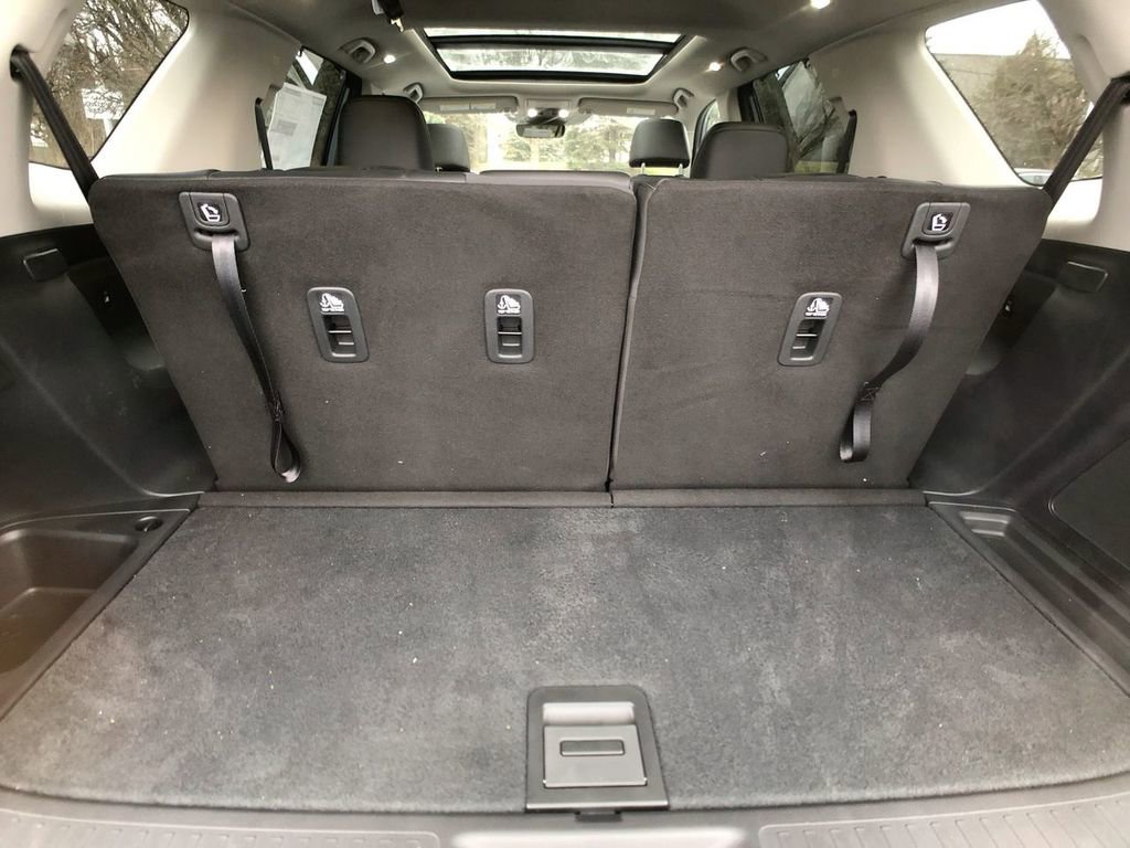 New 2025 Honda Pilot Touring image 25