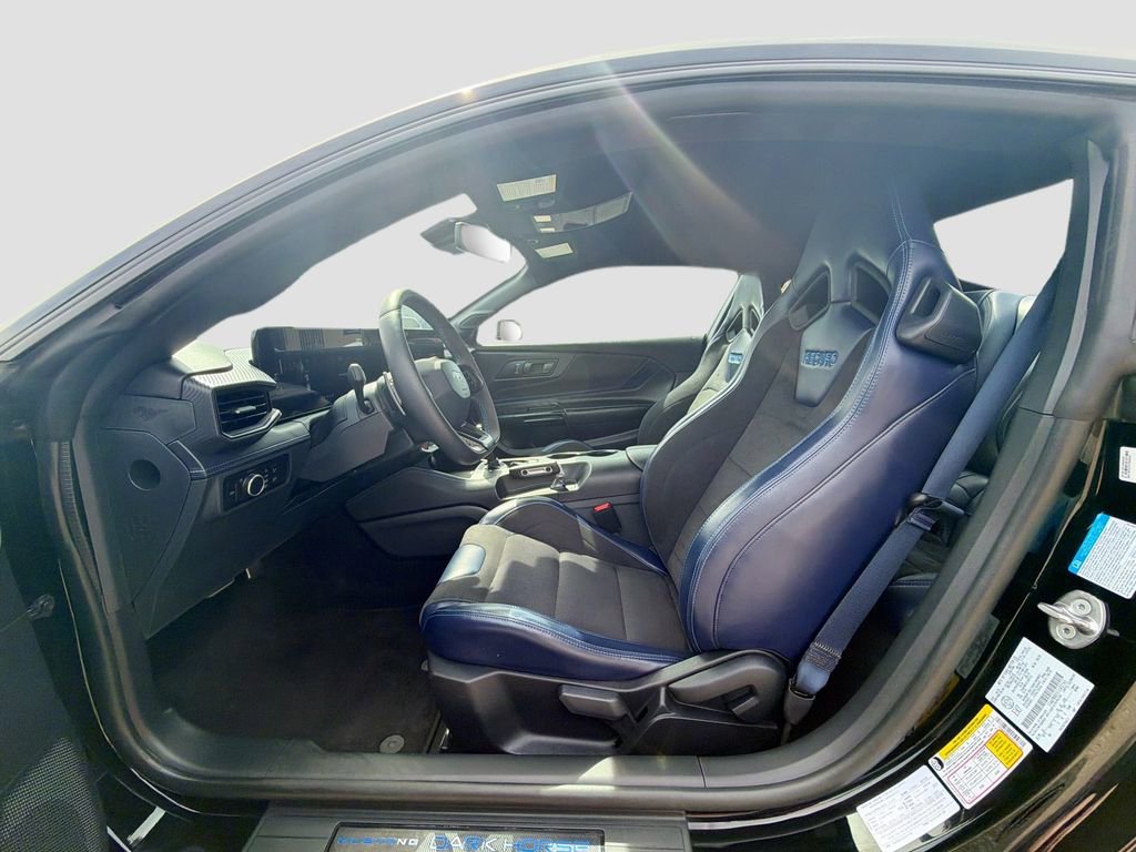 Used 2025 Ford Mustang Dark Horse image 21