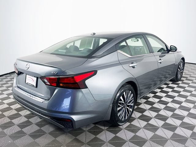 Used 2023 Nissan Altima 2.5 SV FWD image 9