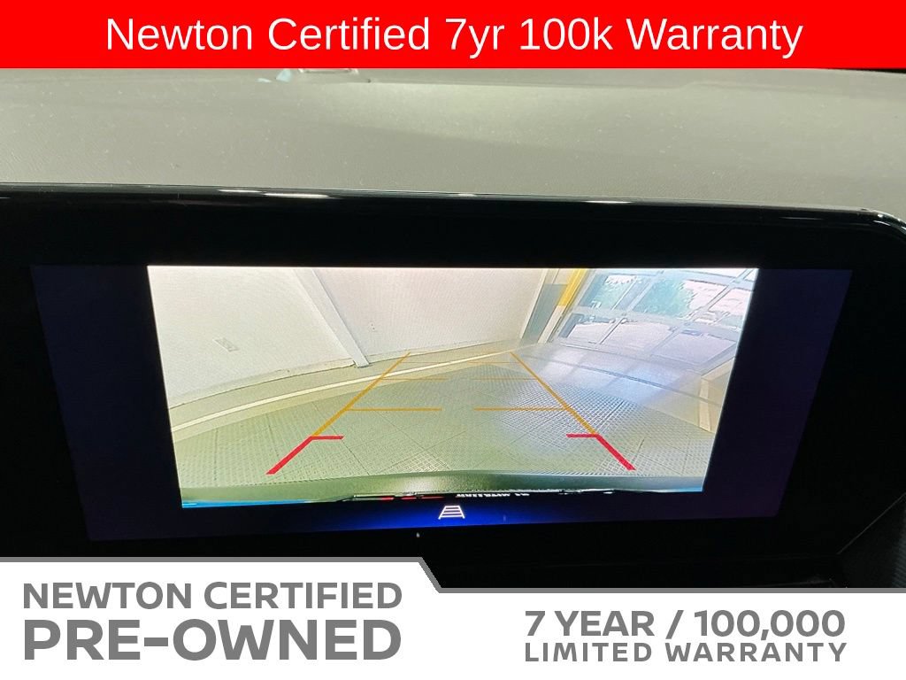 Used 2025 Chevrolet TrailBlazer RS w/ Convenience Package FWD image 12