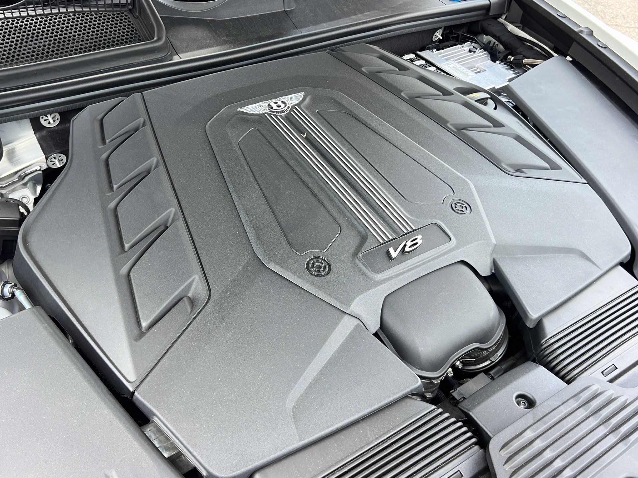 New 2026 Bentley Bentayga Extended Wheelbase AWD/4WD image 47