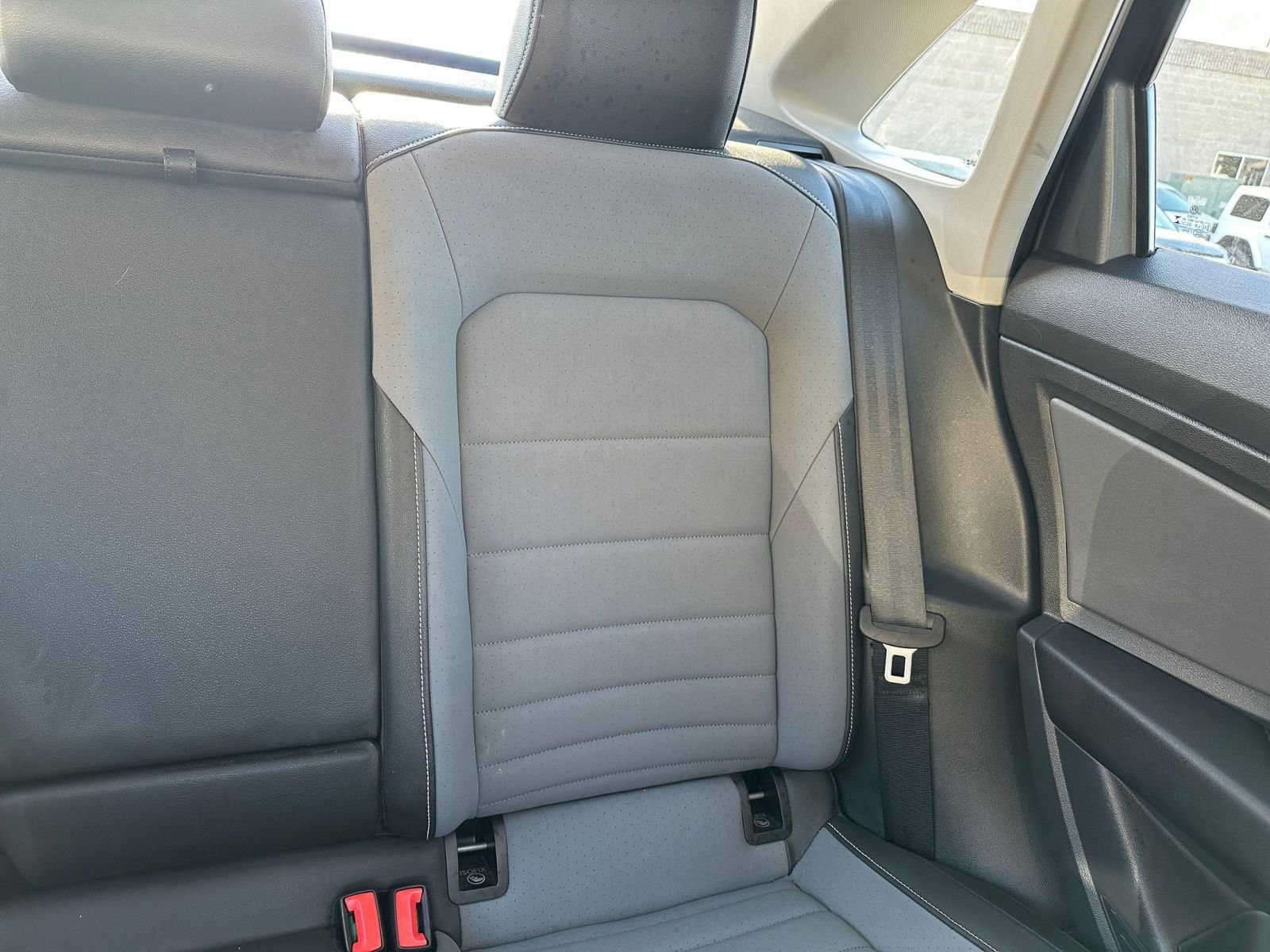 Used 2025 Volkswagen Jetta SE image 39