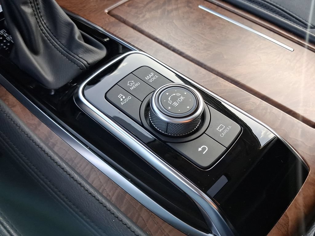 Certified 2022 Nissan Armada SL RWD image 24