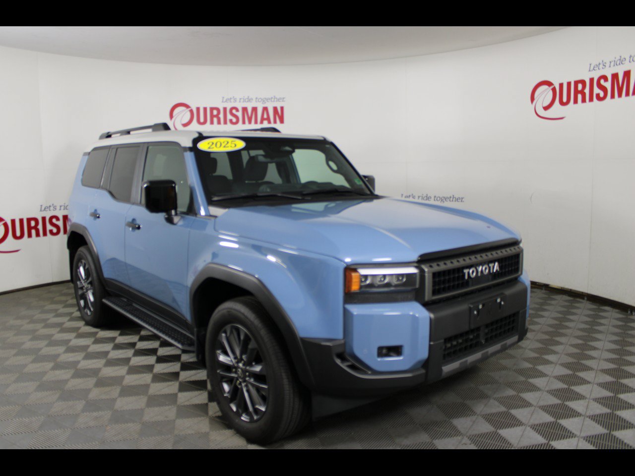 Used 2025 Toyota Land Cruiser w/ Premium Package AWD/4WD image 11