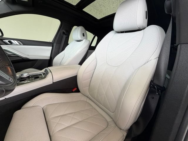 Certified 2024 BMW X6 xDrive40i w/ Executive Package AWD/4WD image 15