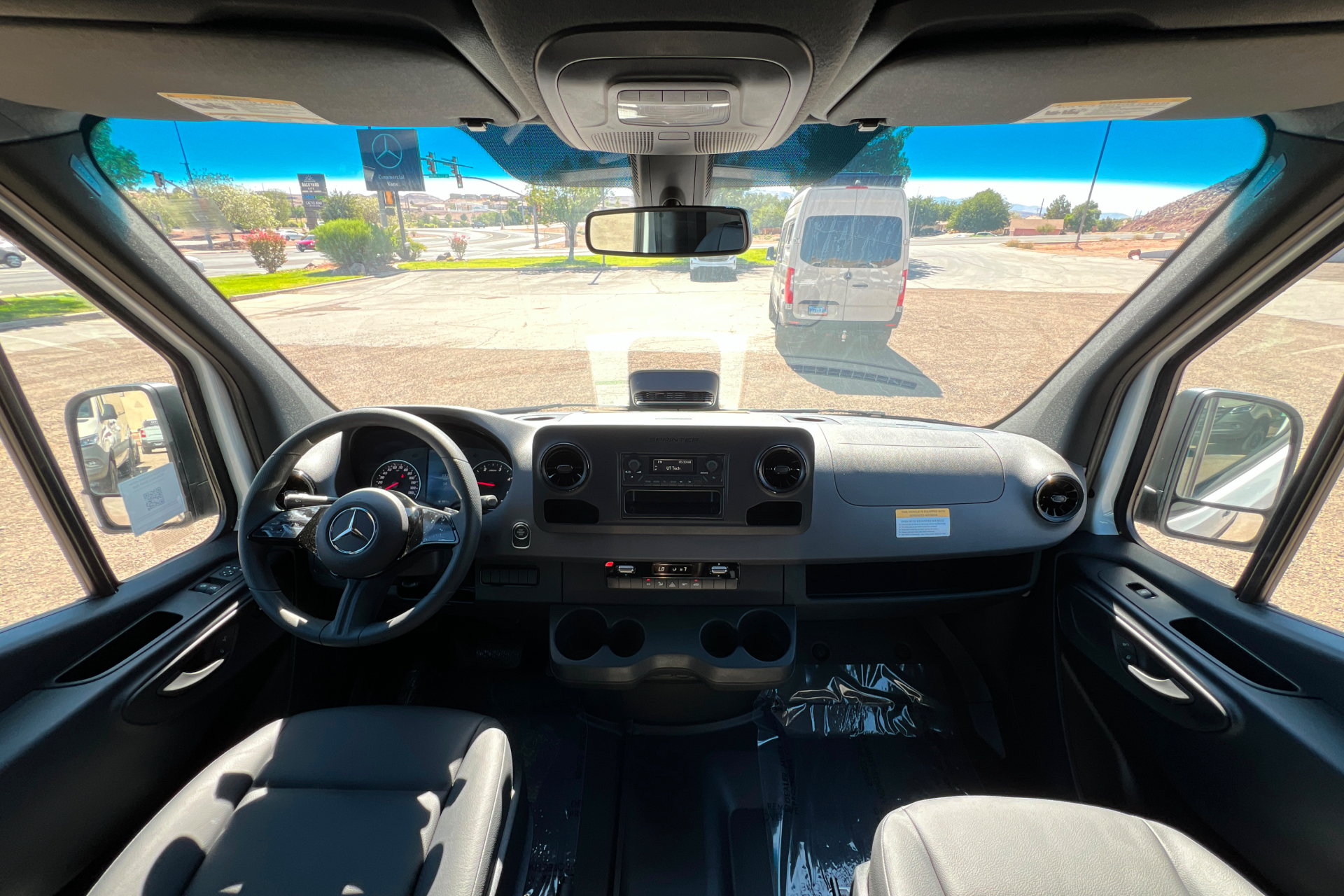 New 2025 Mercedes-Benz Sprinter 2500 image 9
