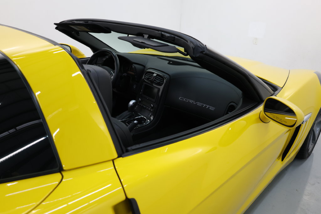 Used 2012 Chevrolet Corvette Grand Sport w/ 4LT Preferred Equipment Group RWD image 69