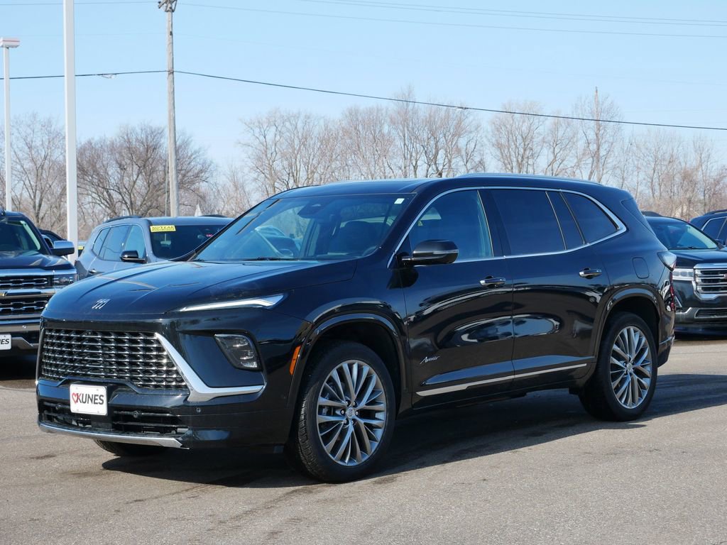 Used 2025 Buick Enclave Avenir w/ Super Cruise Package AWD/4WD image 3