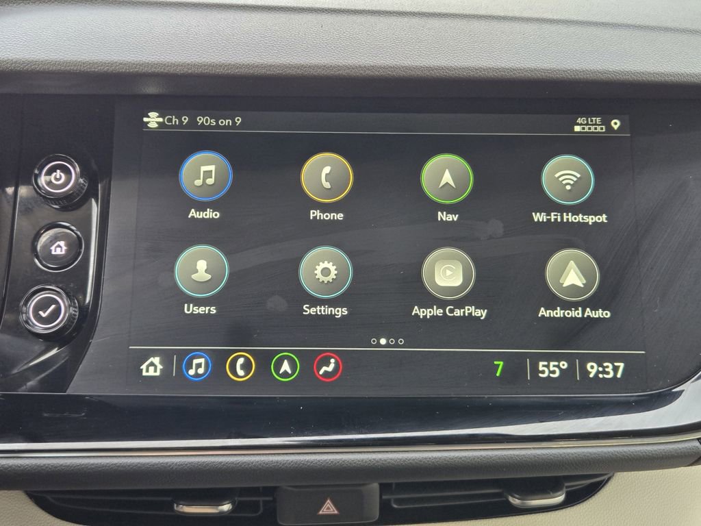 Used 2022 Buick Envision Avenir w/ Technology Package II image 14