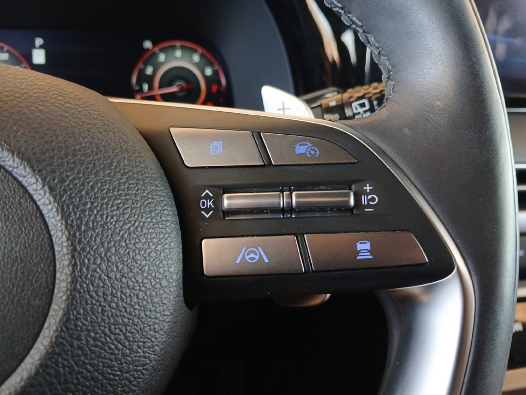 Used 2025 Hyundai Palisade Calligraphy FWD image 17