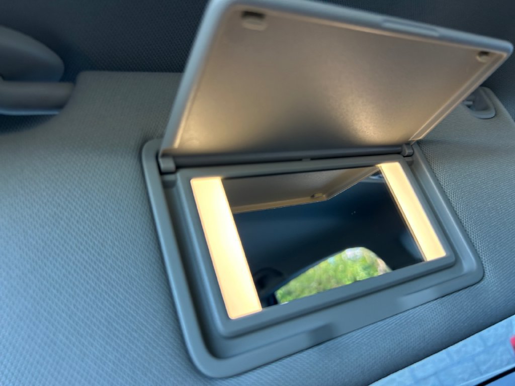 Certified 2024 Honda Accord LX image 32