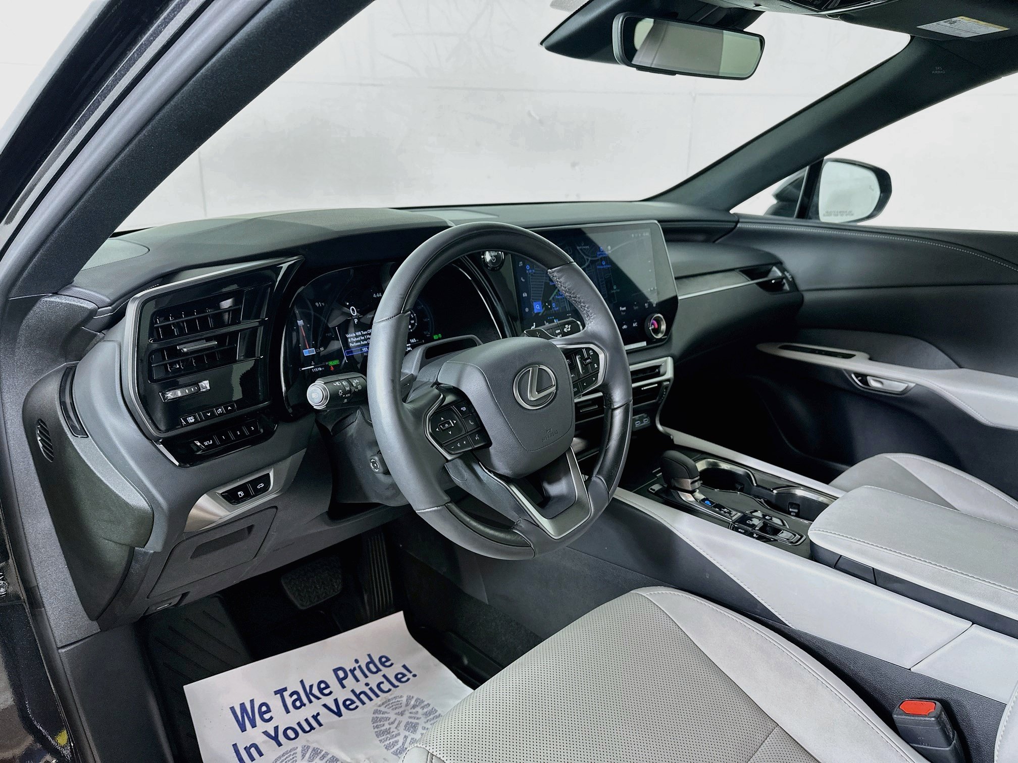Certified 2026 Lexus RX 350h w/ Convenience Package AWD/4WD image 9
