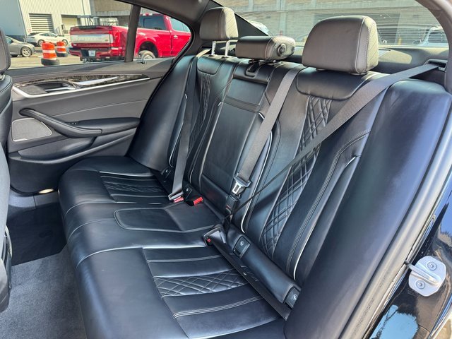 Used 2022 BMW 530i xDrive w/ Premium Package image 16