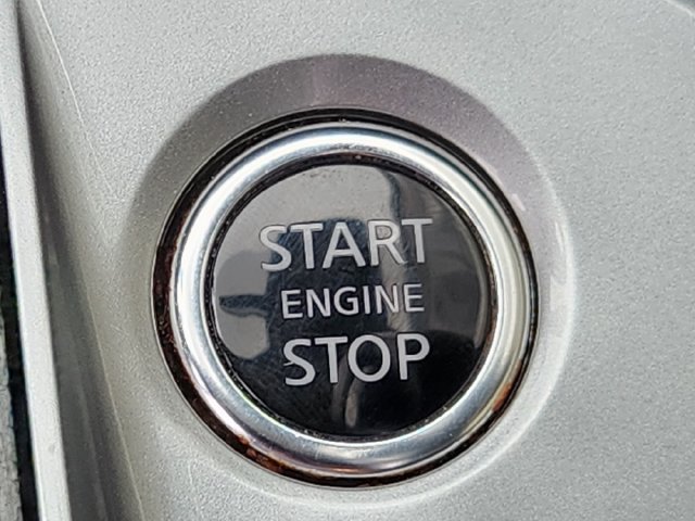 Used 2025 Nissan Altima 2.5 SR FWD image 19
