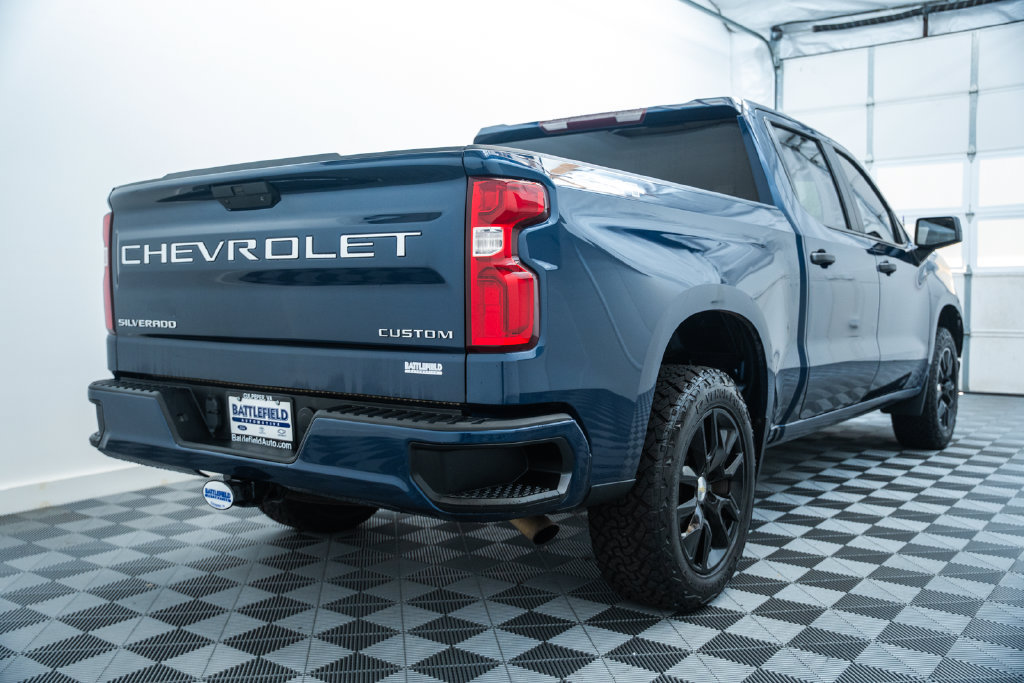 Used 2021 Chevrolet Silverado 1500 Custom AWD/4WD image 5