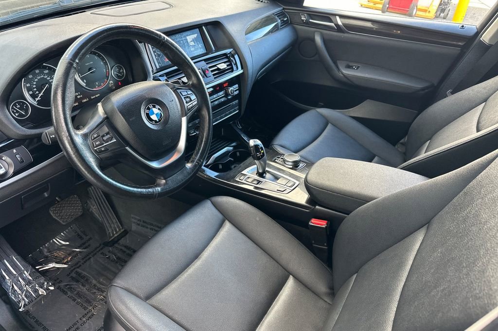 Used 2017 BMW X3 sDrive28i image 9