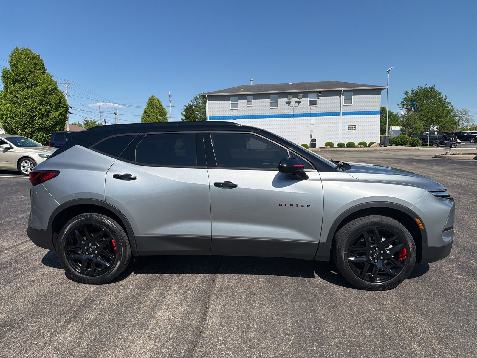 Used 2023 Chevrolet Blazer LT w/ Convenience Package FWD image 6