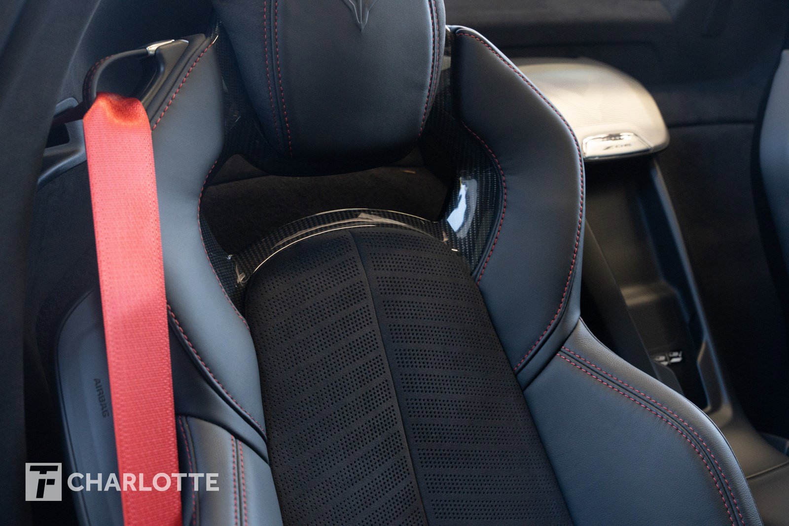 Used 2025 Chevrolet Corvette Z06 w/ Battery Protection Package image 29