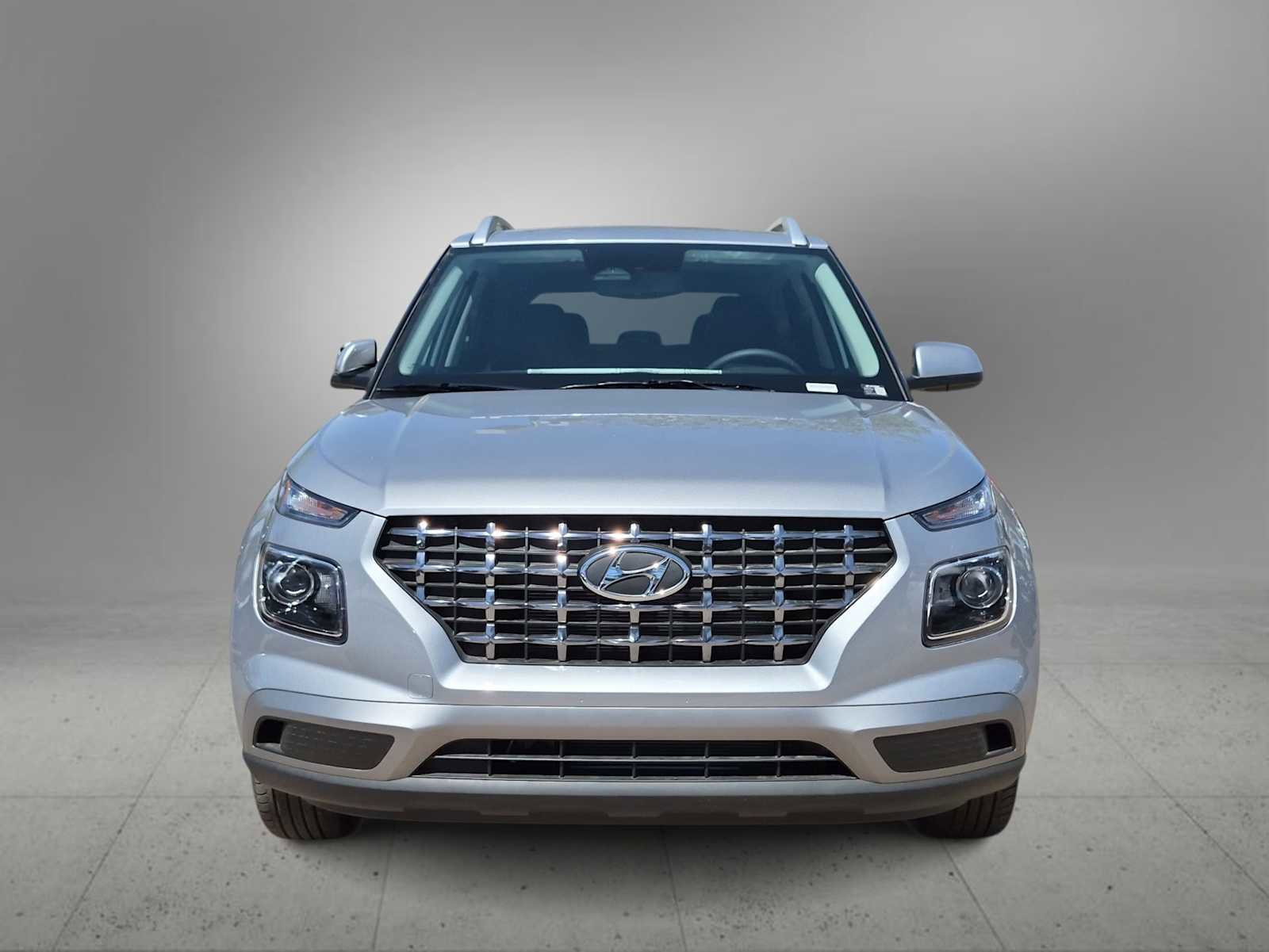 New 2026 Hyundai Venue SEL FWD image 3