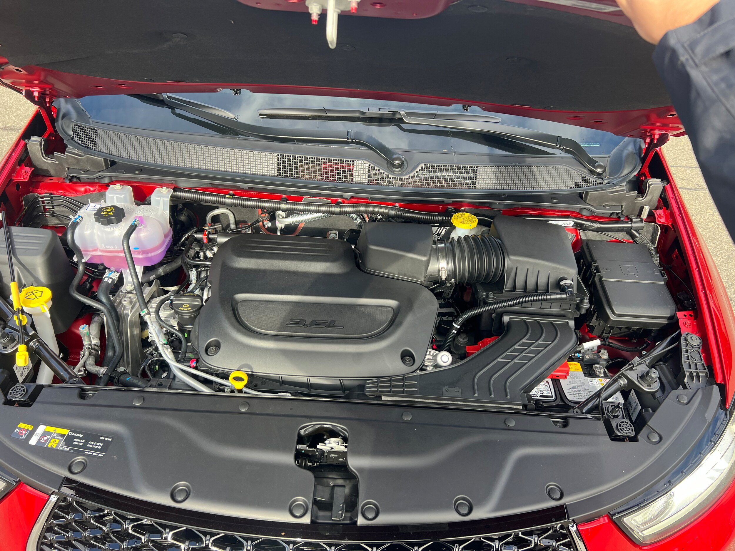 New 2026 Chrysler Pacifica Select AWD/4WD image 19