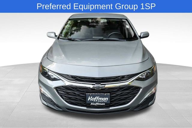 Used 2025 Chevrolet Malibu RS image 2