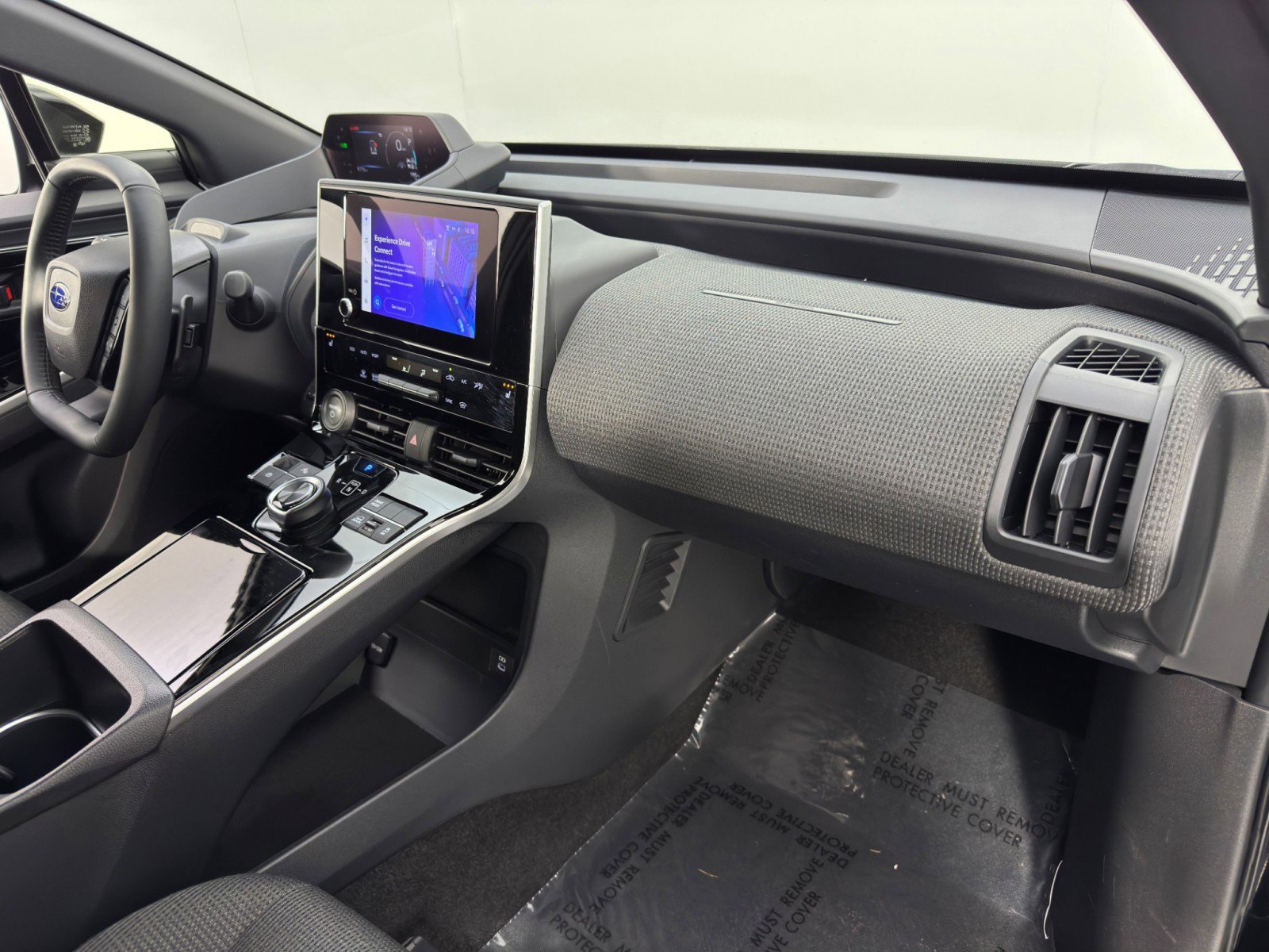 Used 2024 Subaru Solterra Premium image 13