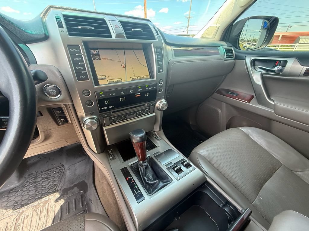 Used 2011 Lexus GX 460 w/ Comfort Plus Pkg AWD/4WD image 15