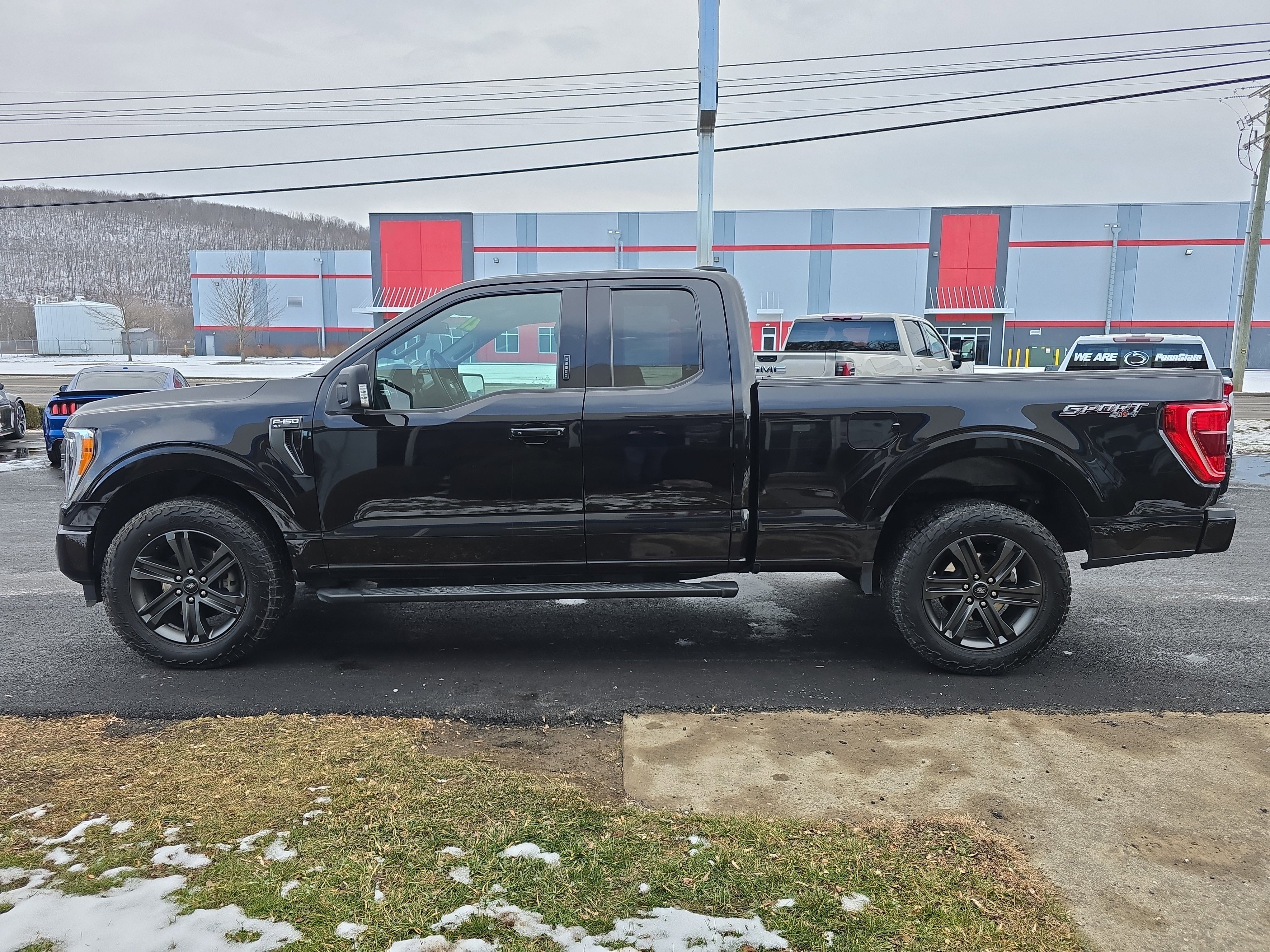 Used 2021 Ford F150 XLT w/ Equipment Group 302A High image 7