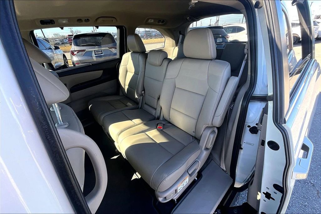 Used 2016 Honda Odyssey EX-L image 33