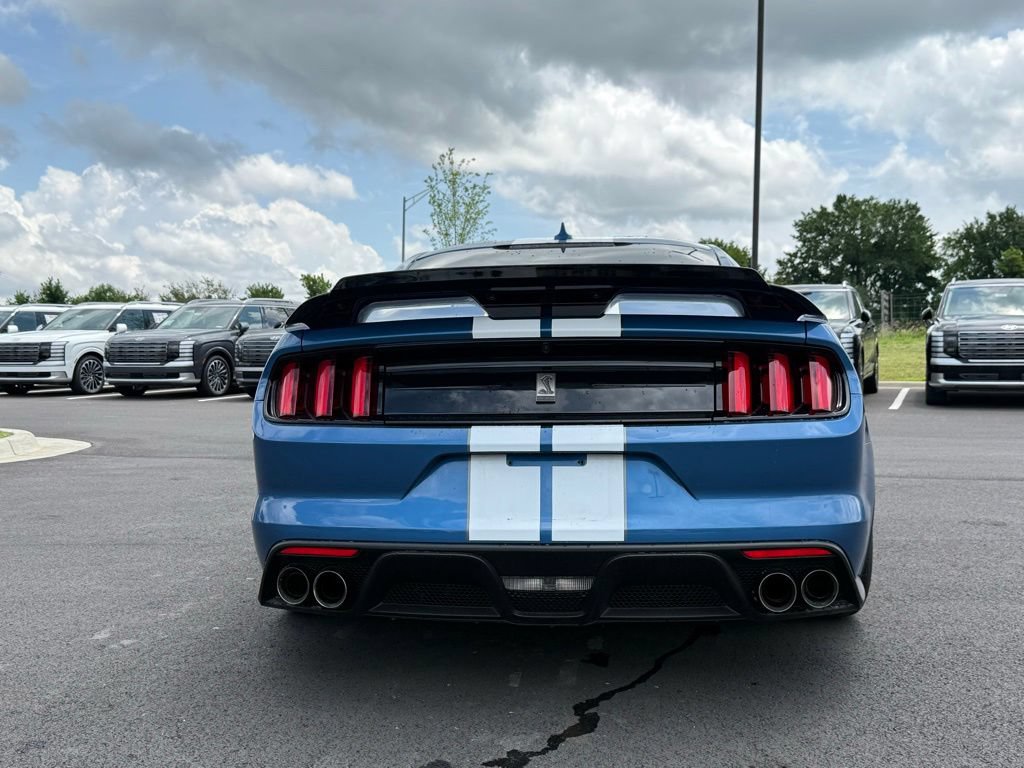 Used 2020 Ford Mustang Shelby GT350 w/ Technology Package RWD image 6